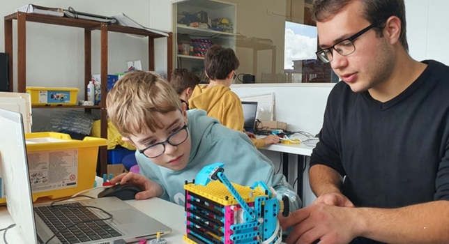 Camp d'été de robotique, dès 9 ans - 26.128b